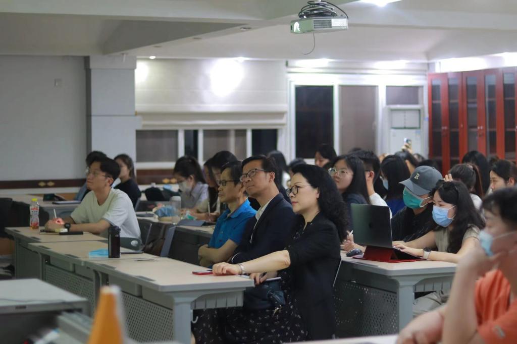 讲座综述武汉音乐学院教授汪申申音乐专业论文撰写的若干问题